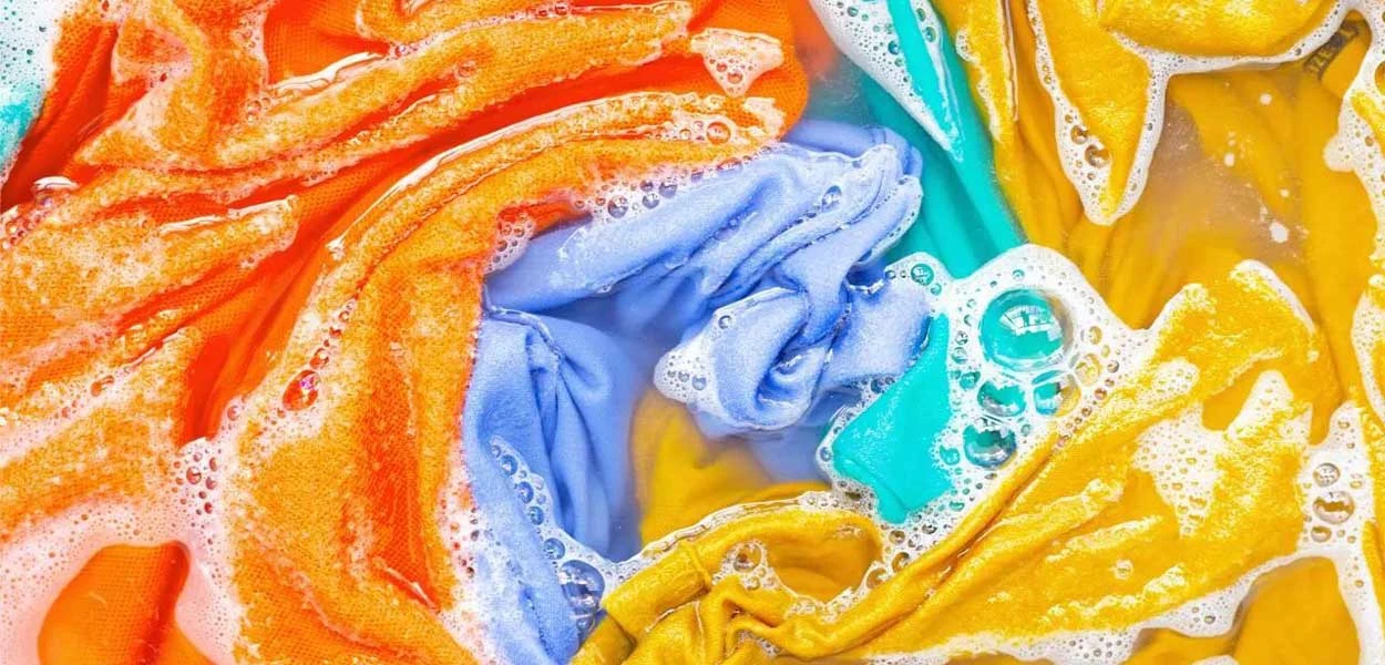 What affects dye sublimation color fastness and color migration?